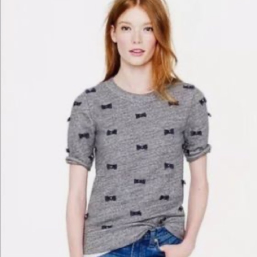 Jcrew shirtsleeve bow sweatshirt. Good used condition.
